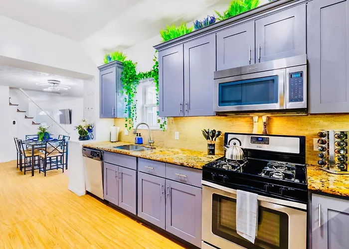 5bdrm 10bd With King Bbq Patio 1 Min Walk Carson St Pittsburgh