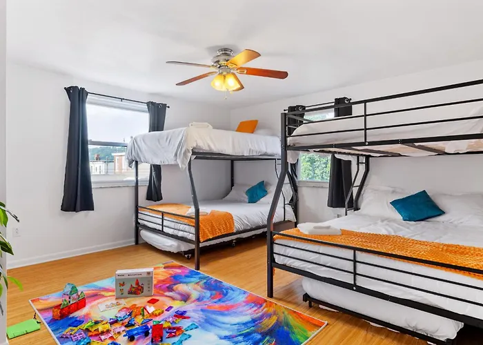 Holiday home 5bdrm 10bd With King Bbq Patio 1 Min Walk Carson St Pittsburgh