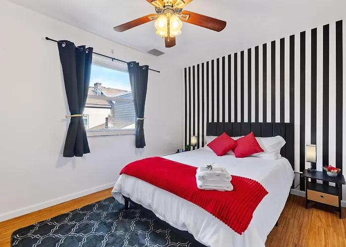 5bdrm 10bd With King Bbq Patio 1 Min Walk Carson St Pittsburgh