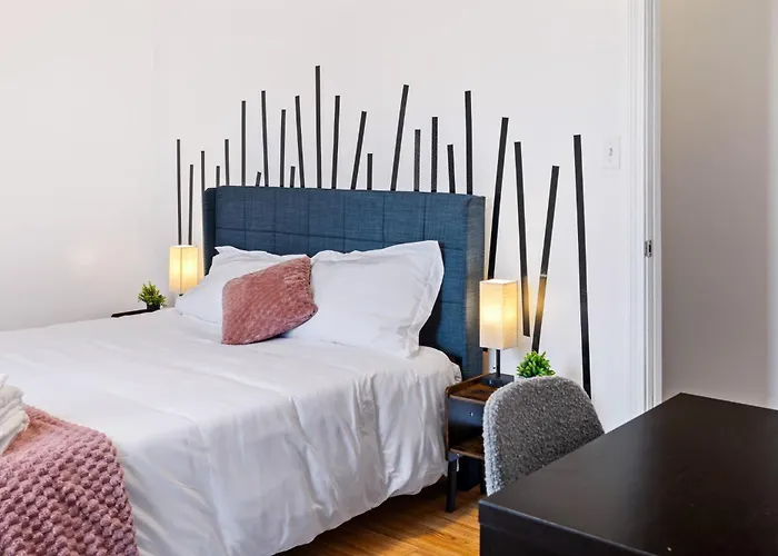 5bdrm 10bd With King Bbq Patio 1 Min Walk Carson St Holiday home *